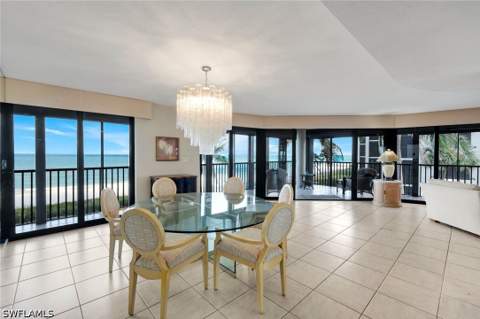 9653 Gulf Shore Dr 303, Naples FL - photo 19 of 50