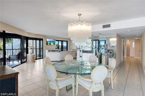9653 Gulf Shore Dr 303, Naples FL - photo 20 of 50