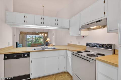 1704 Kings Lake Blvd 201, Naples FL - photo 10 of 32