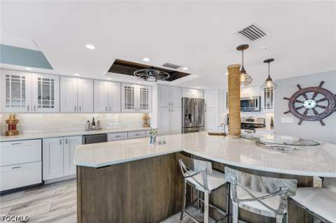 345 Mango St 401, Fort Myers Beach FL - photo 17 of 47