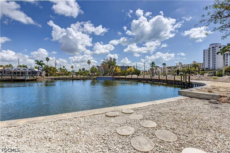 3 bedroom SingleFamilyResidence at 90 Ibis St, Sandpiper Village, Fort Myers Beach — photo 3