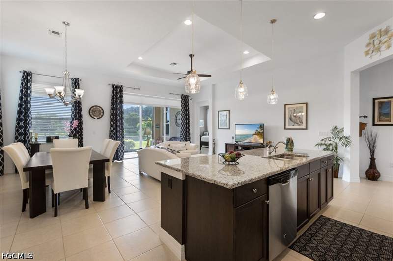 2 bedroom SingleFamilyResidence at 2956 Willow Ridge Ct, Willow Ridge, Fort Myers — photo 4
