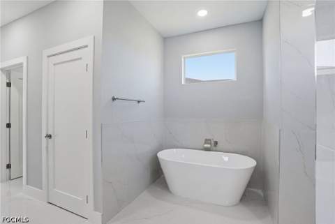 429 Palmyra Ave, Lehigh Acres FL - photo 23 of 44
