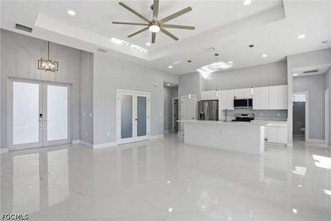 429 Palmyra Ave, Lehigh Acres FL - photo 6 of 44