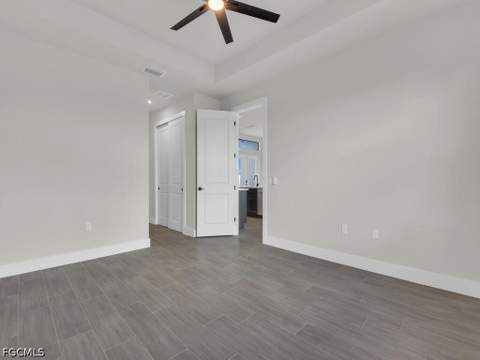 1517 NW 21st Pl, Cape Coral FL - photo 18 of 36