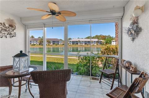 515 Gabriel Cir 1901, Naples FL - photo 14 of 32