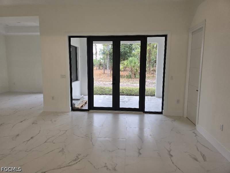 3 bedroom SingleFamilyResidence at 3943 16th Ave NE, Golden Gate Estates, Naples — photo 3