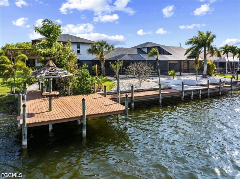 4 bedroom SingleFamilyResidence at 313 SE 6th ST, CAPE CORAL, Cape Coral — photo 2