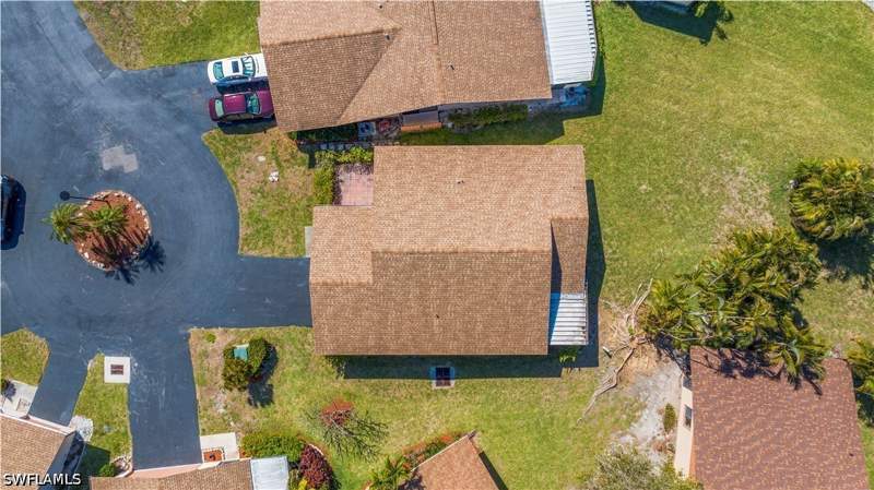 2 bedroom SingleFamilyResidence at 6487 Royal Woods Dr, Royal Woods, Fort Myers — photo 4