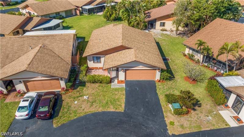 2 bedroom SingleFamilyResidence at 6487 Royal Woods Dr, Royal Woods, Fort Myers — photo 5
