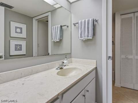 891 Huron Ct 302, Marco Island FL - photo 20 of 42