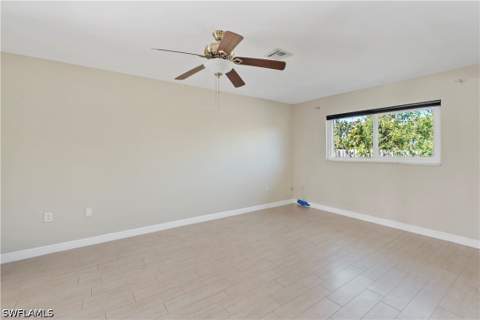 2366 Woodland Ter, Fort Myers FL - photo 7 of 15