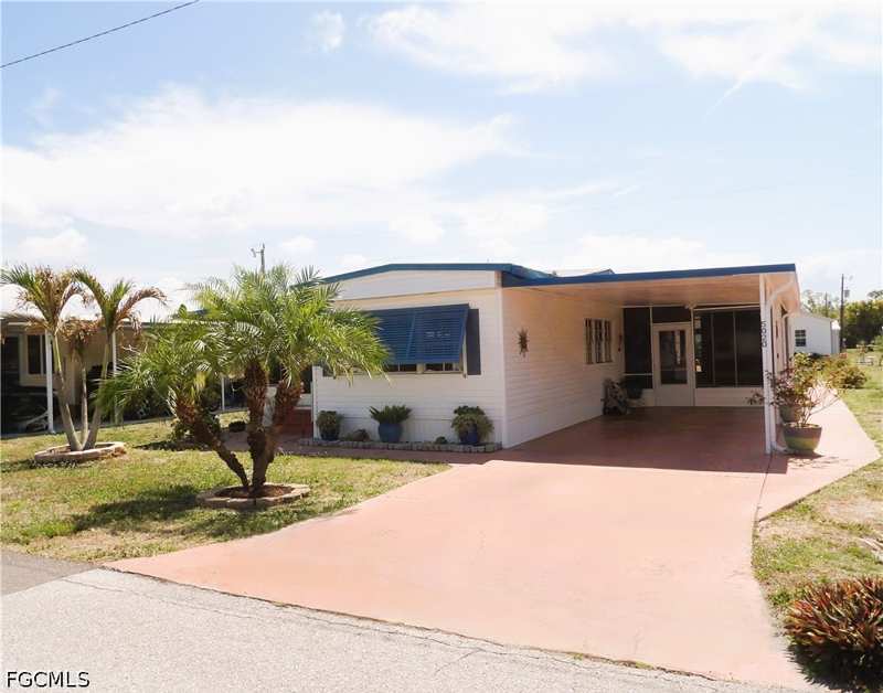 2 bedroom ManufacturedHome at 5020 Forest Park Dr, Forest Park Mobile Home, North Fort Myers — photo 1