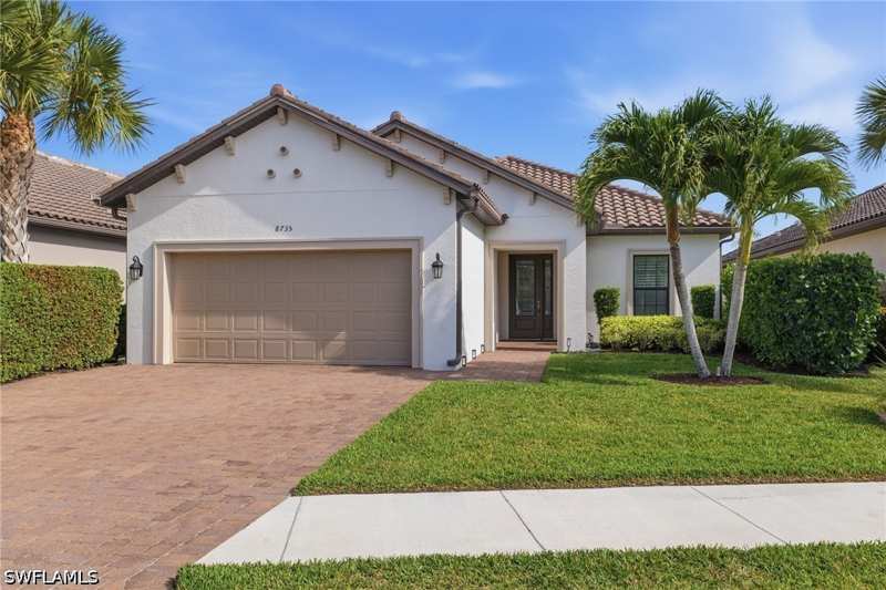 3 bedroom SingleFamilyResidence at 8735 Cavano St E, Esplanade, Naples — photo 1
