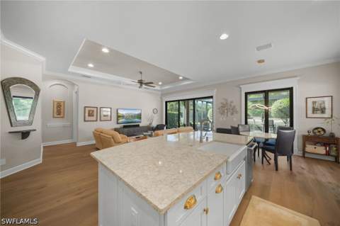 8735 Cavano St E, Naples FL - photo 12 of 46