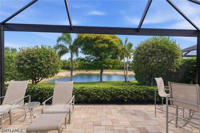 3 bedroom SingleFamilyResidence at 8735 Cavano St E, Esplanade, Naples — photo 2