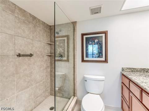 15031 Punta Rassa Rd 202, Fort Myers FL - photo 13 of 46
