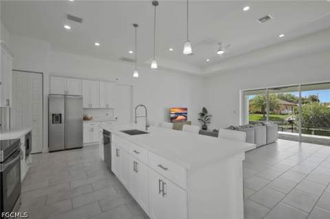 1428 NW 27th Pl, Cape Coral FL - photo 7 of 32