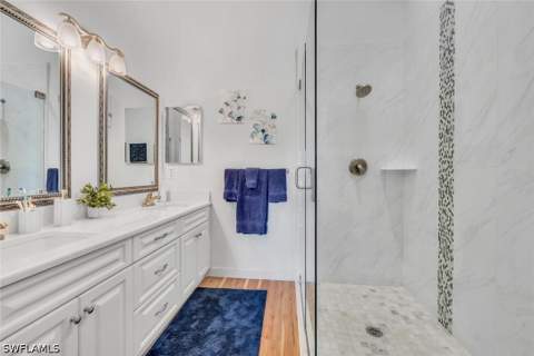 1562 Weybridge Cir 31, Naples FL - photo 15 of 17