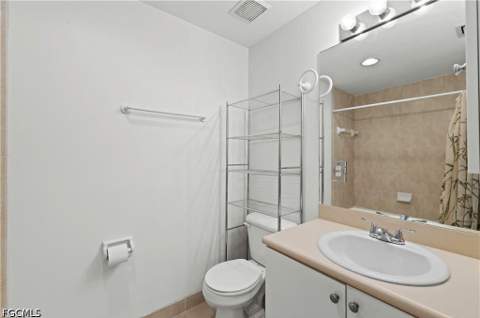 8513 Bernwood Cove Loop 209, Fort Myers FL - photo 11 of 14