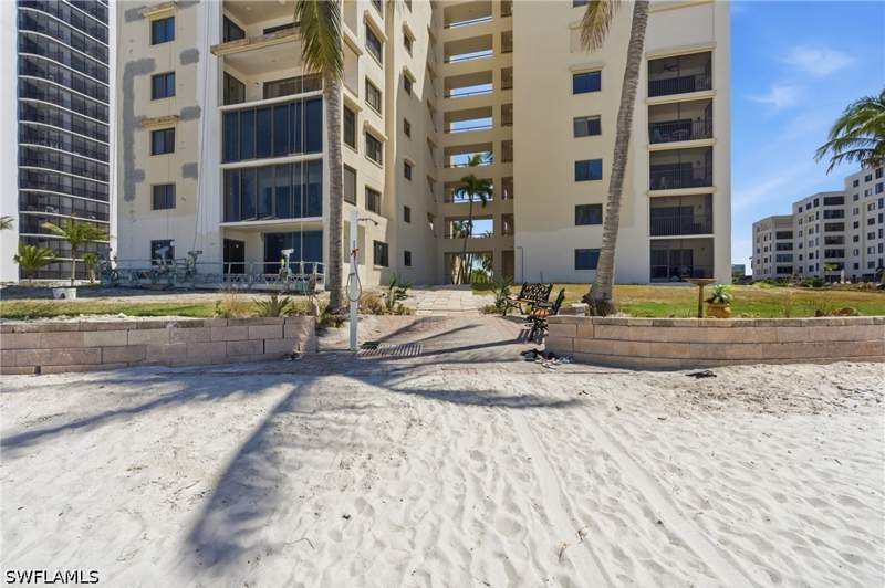 3 bedroom Condominium at 6660 Estero Blvd 502, Sandarac Condo, Fort Myers Beach — photo 5