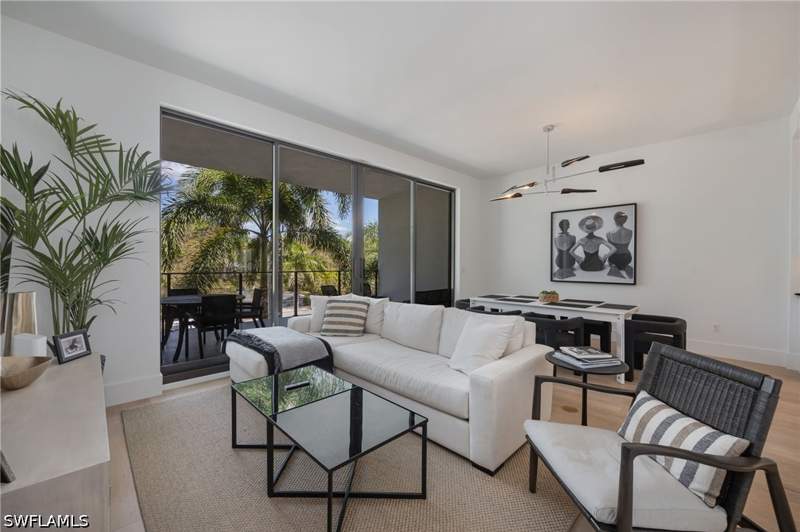 2 bedroom Condominium at 850 Central Ave 204, Eight Fifty Central, Naples — photo 5