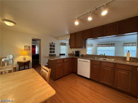 120 Lantern Pl, North Fort Myers FL - photo 23 of 47