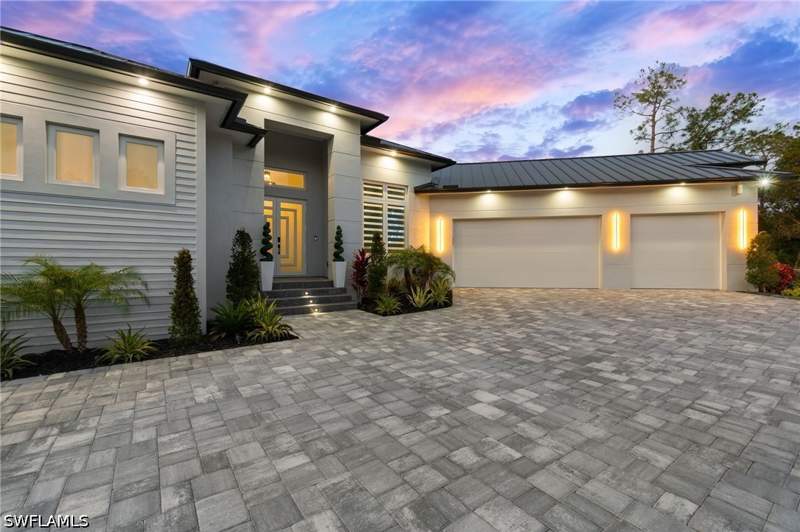 3 bedroom SingleFamilyResidence at 431 16th Ave NE, Golden Gate Estates, Naples — photo 2