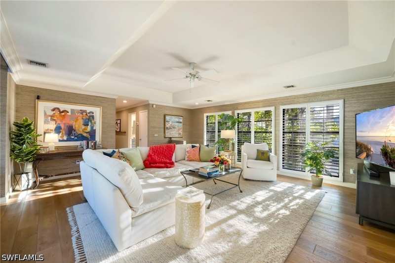 2 bedroom SingleFamilyResidence at 1225 Sandpiper St, Oyster Bay, Naples — photo 1