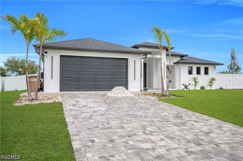 4 bedroom SingleFamilyResidence at 1913 NE 34th Ter, Cape Coral, Cape Coral — photo 4