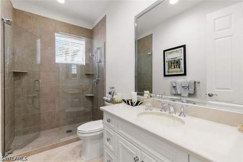 2642 Bolero Dr 5-2, Naples FL - photo 17 of 33