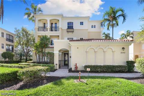 2642 Bolero Dr 5-2, Naples FL - photo 24 of 33