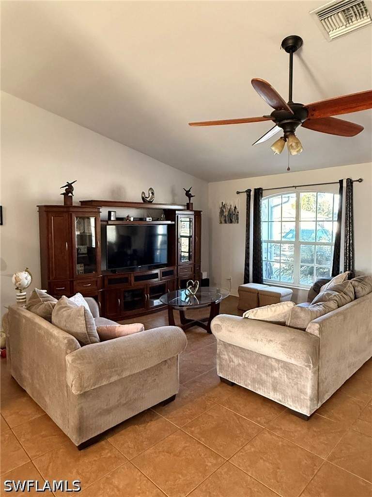 3 bedroom SingleFamilyResidence at 843 Nyasa Ave, Mirror Lakes, Fort Myers — photo 4