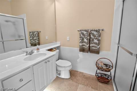 7919 Valentina Ct, Naples FL - photo 17 of 42