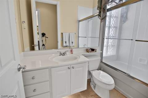 7919 Valentina Ct, Naples FL - photo 21 of 42