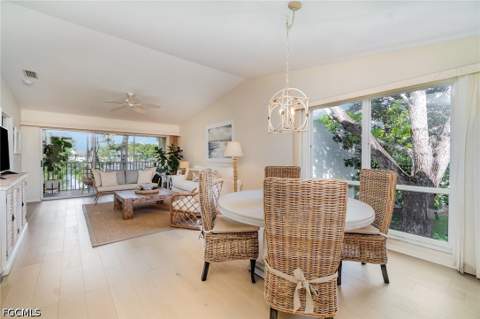 1160 Sarah Jean Cir D204, Naples FL - photo 12 of 36