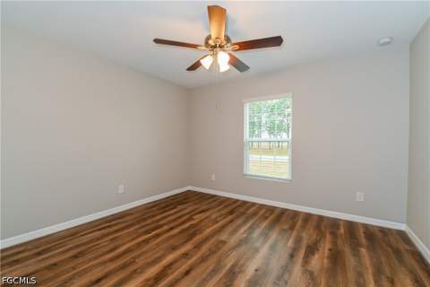 719 SW 13th Ter, Cape Coral FL - photo 9 of 15