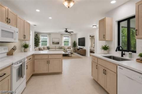 760 1st St NW, Naples FL - photo 15 of 47