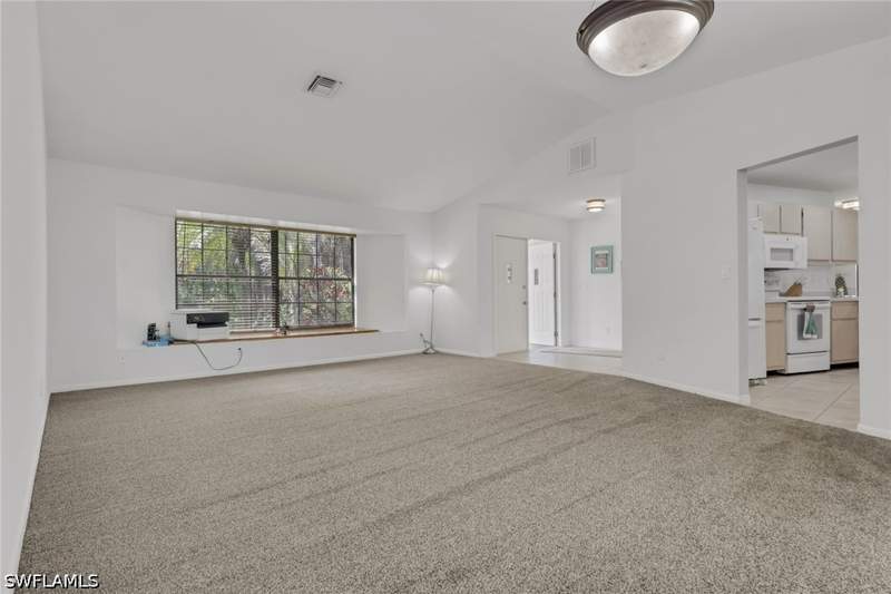 3 bedroom SingleFamilyResidence at 760 1st St NW, Golden Gate Estates, Naples — photo 5
