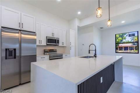 1403 NE 18th Ter, Cape Coral FL - photo 8 of 23