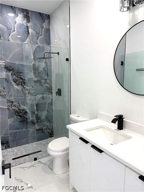 914 Sunrise Blvd, Lehigh Acres FL - photo 14 of 17