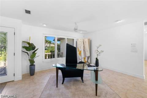 319 Pirates Bight, Naples FL - photo 16 of 26