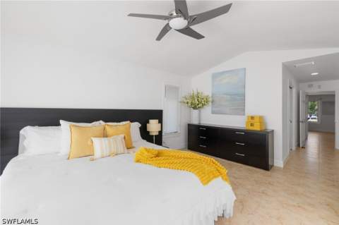 319 Pirates Bight, Naples FL - photo 8 of 26