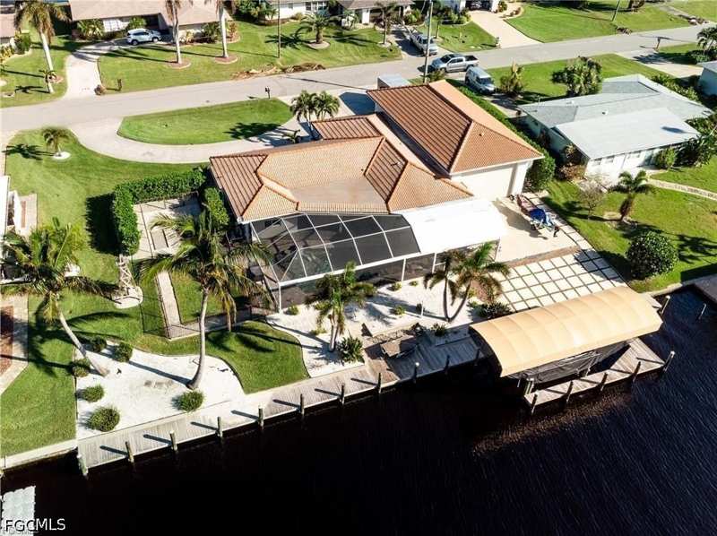 2 bedroom SingleFamilyResidence at 134 SW 53rd Ter, Cape Coral, Cape Coral — photo 1