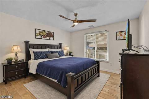 134 SW 53rd Ter, Cape Coral FL - photo 14 of 25