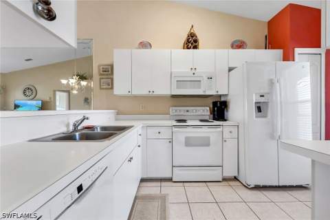 1366 Mainsail Dr 1522, Naples FL - photo 10 of 47