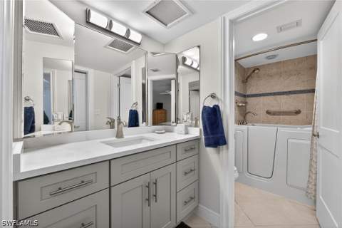 2900 Gulf Shore Blvd N 110, Naples FL - photo 12 of 24