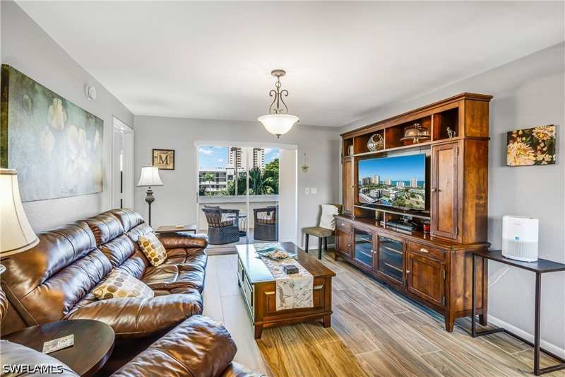 2 bedroom Condominium at 921 Seagrape Dr 308B, Marisol Plaza, Marco Island — photo 1