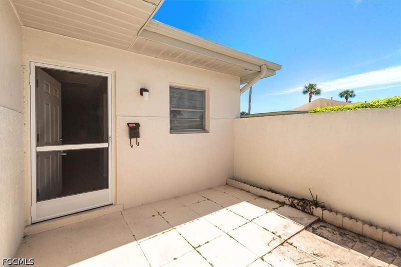 2 bedroom Condominium at 712 Joel Blvd, Beach Club Colony Condo, Lehigh Acres — photo 3