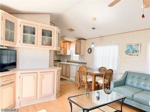 2 Jade Dr 2J, Naples FL - photo 17 of 44